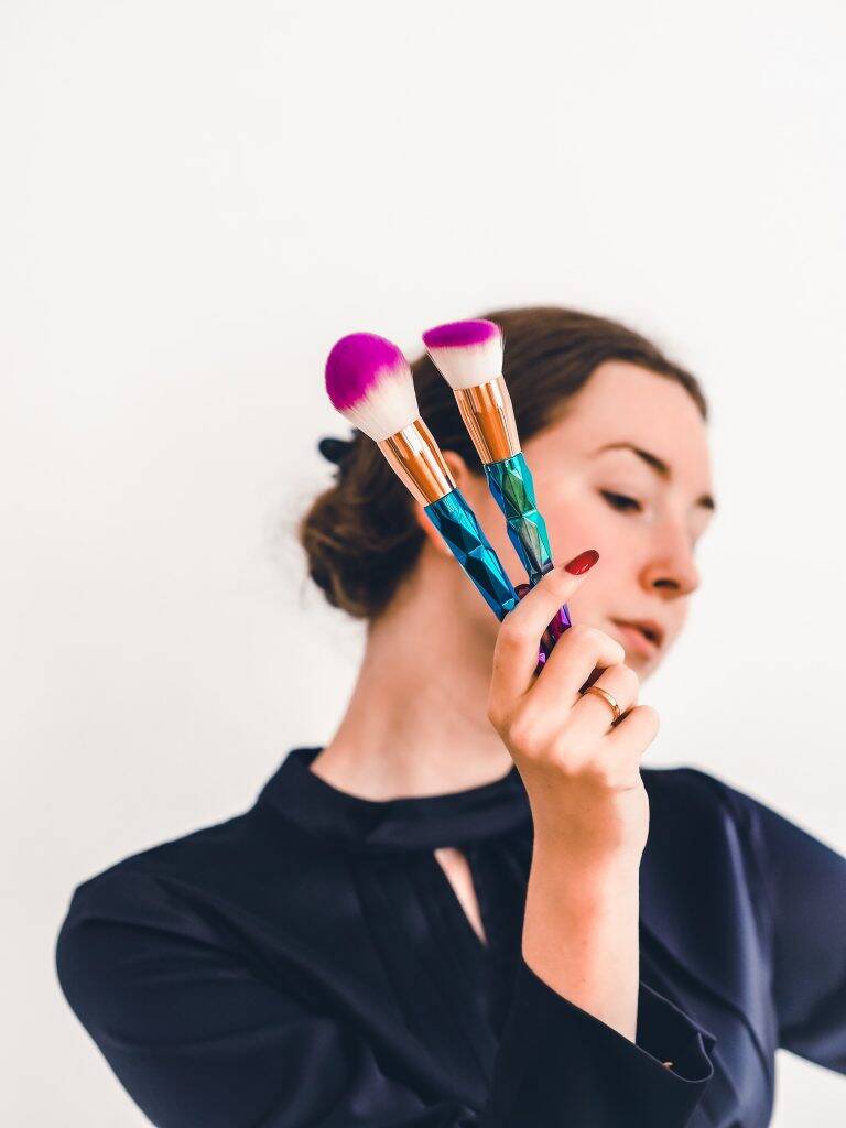 5 Ingenious Ways To Improve Your Makeup Skills At Home