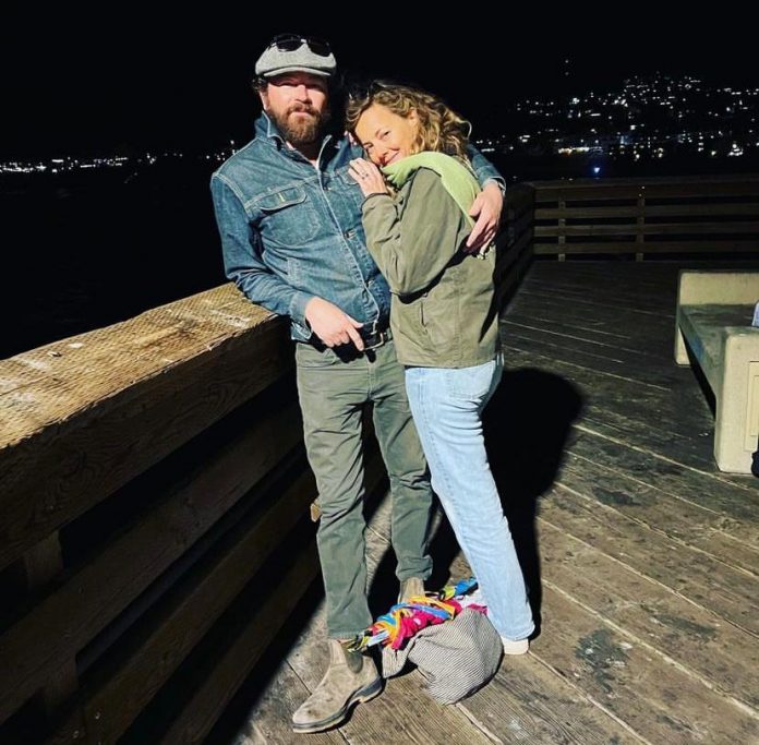 This Monday (18), Bijou Phillips filed for divorce from Danny Masterson.(Photo: Instagram)