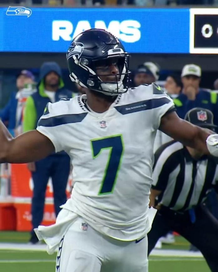 Seahawks quarterback Geno Smith is back to full practice participation, and is eager to return to the team. (Photo: Instagram)