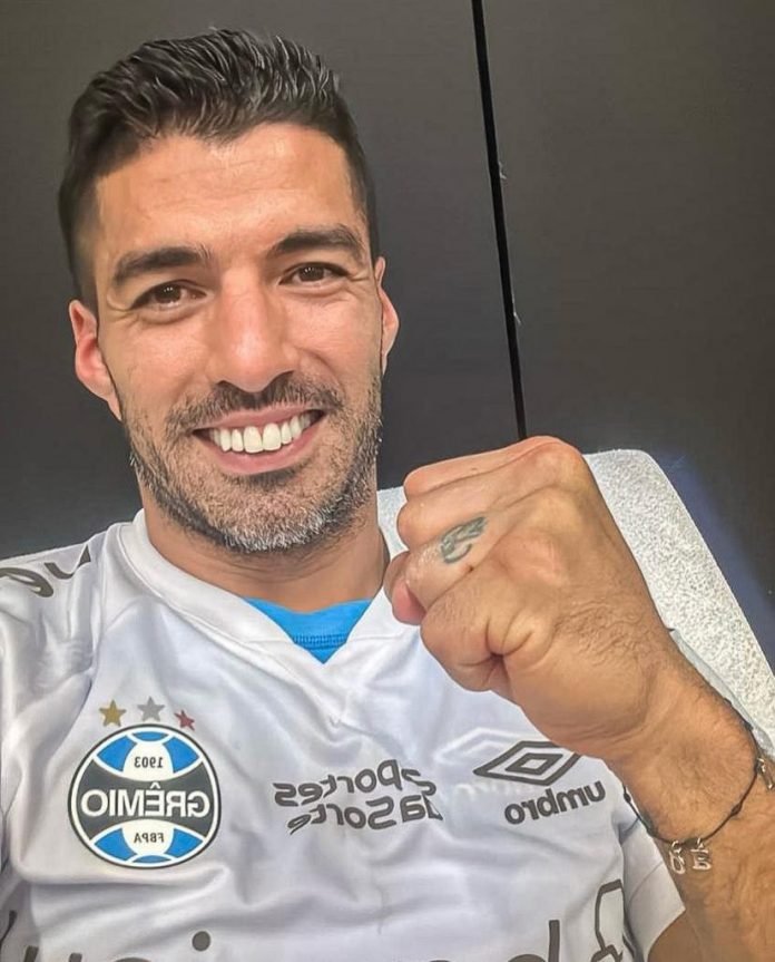 Uruguayan striker Luis Suárez has signed for Inter Miami for the 2024 season and will be reunited with his former Barcelona teammates Lionel Messi, Sergio Busquets and Jordi Alba.(Photo: Instagram)