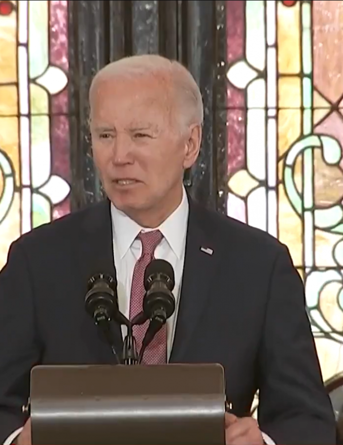 Last Monday (8), during a campaign event in South Carolina, the President of the United States, Joe Biden, had his speech interrupted by protesters demanding a ceasefire in the Gaza Strip. (Photo:Twitter)